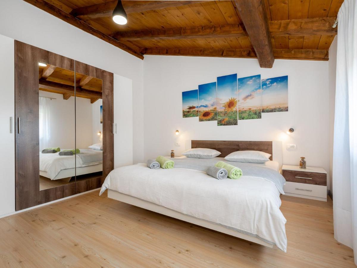 Tranquil Holiday Home In Labin With Private Swimming Pool 외부 사진