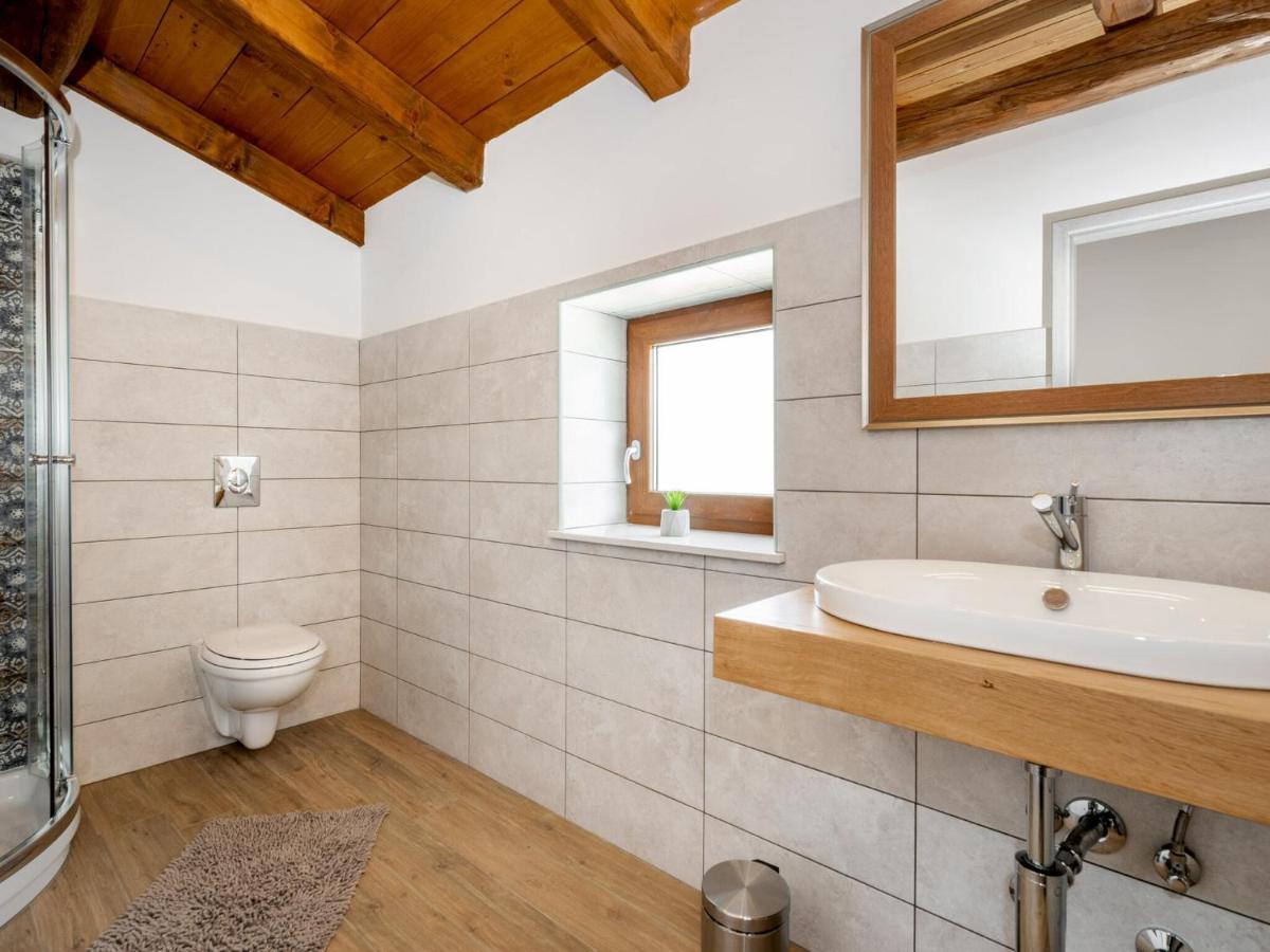 Tranquil Holiday Home In Labin With Private Swimming Pool 객실 사진